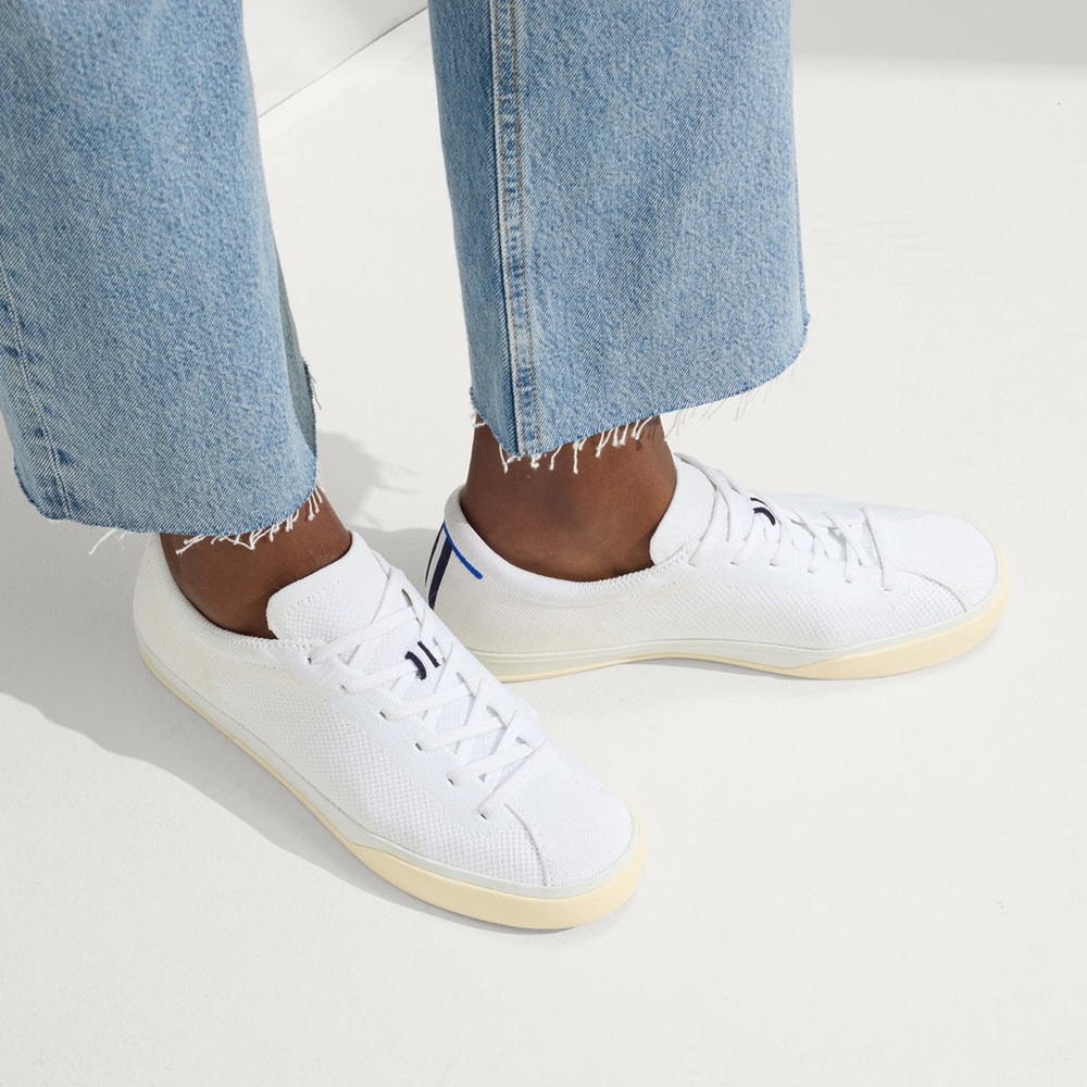 $149 Rothy's Knit Low Top Lace Up Light Weight Sneaker in Bright White Size 7.5 - Picture 1 of 15